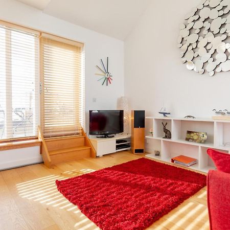 11A Tibbys Way Villa Саутуолд Екстериор снимка